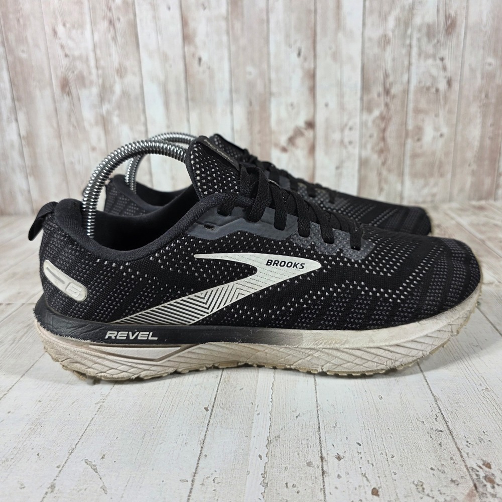 Brooks Revel 6 Womens Black White Running Shoes Sneakers Low Top Lace Up